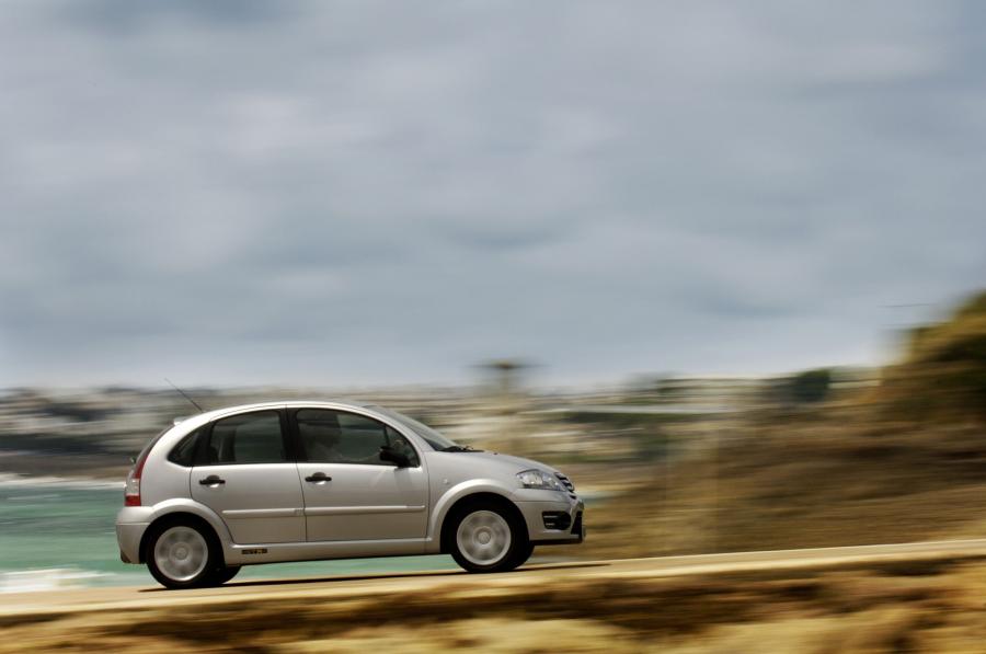  Citroen C3 VTR 2005 года  (фото 11 из 45)